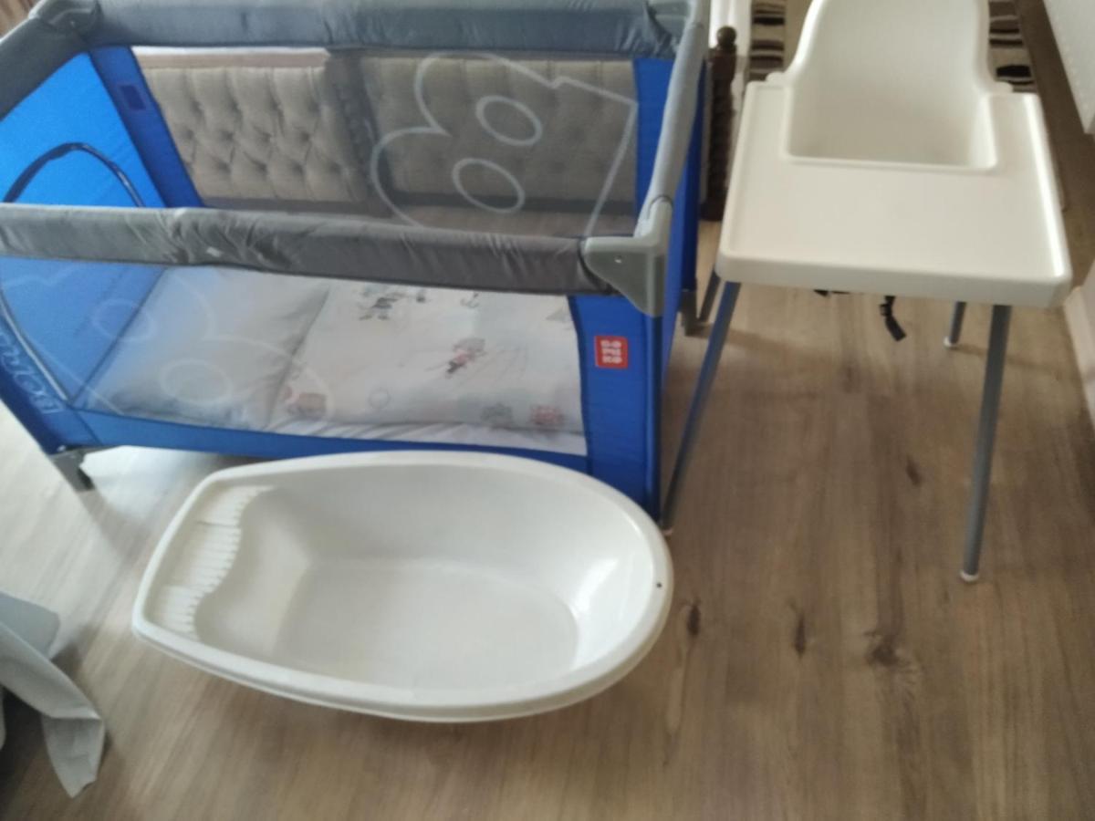 Moezsi Apartman Tolna מראה חיצוני תמונה